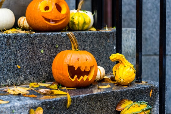 smiling jack o lantern